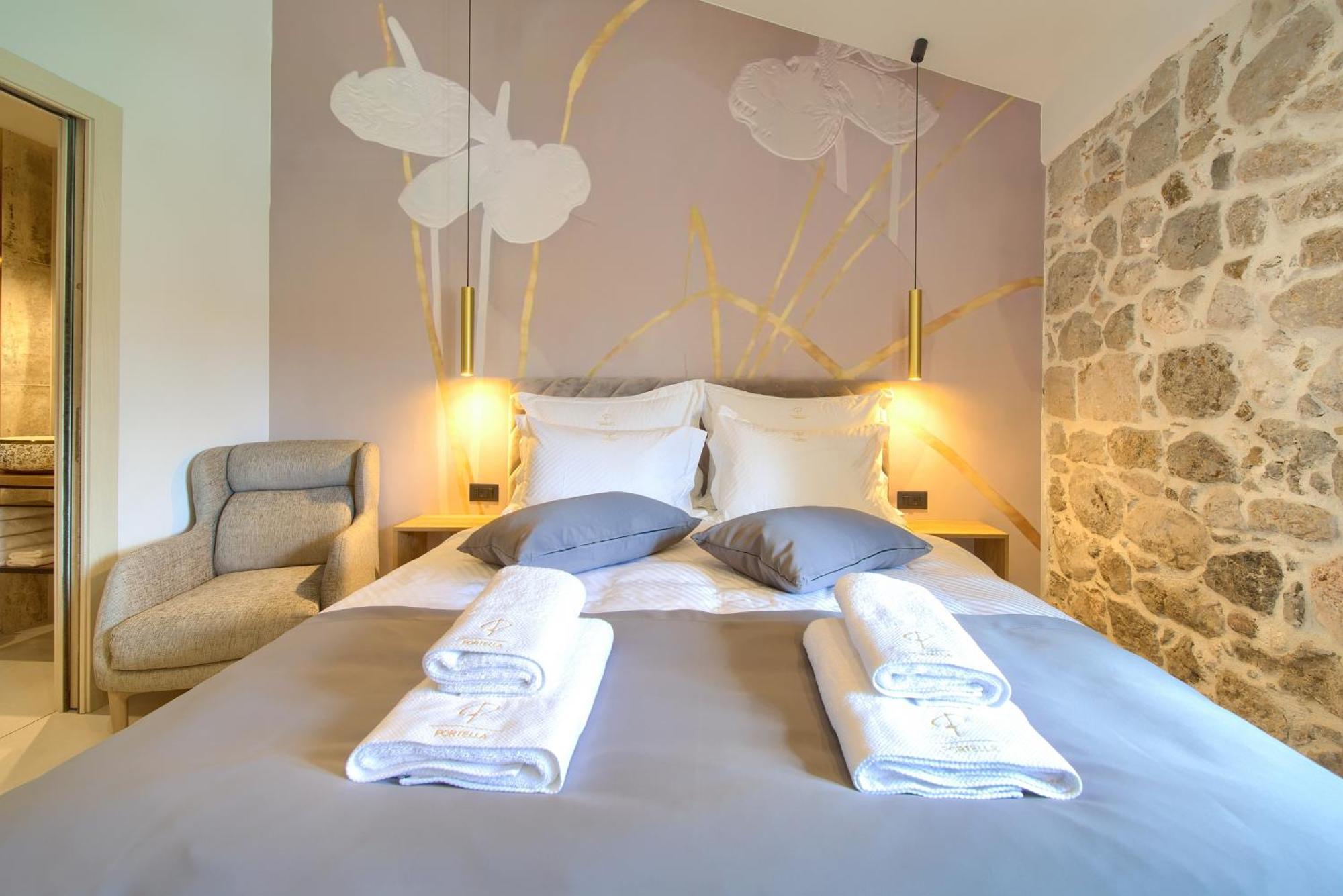 Portella Rooms Krk Town Esterno foto